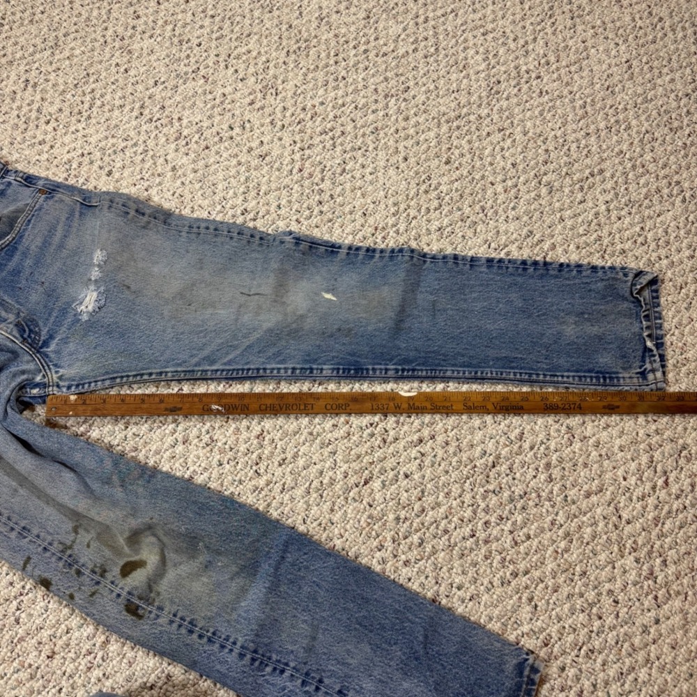 Vintage Levis 505 Jeans Mens 32x32 Distressed Stained Workwear Denim Straight - Picture 6 of 16